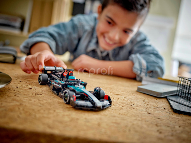 LEGO Speed Champions - Závodní auto Mercedes-AMG F1® W15