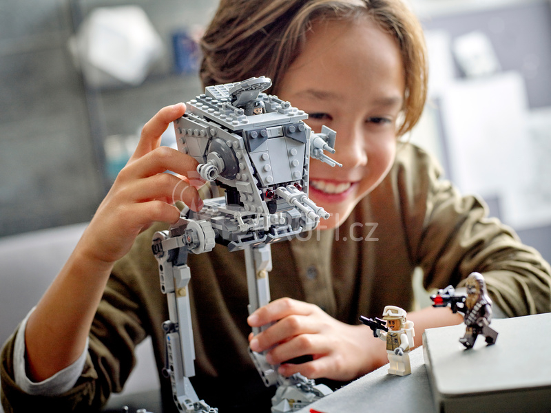 LEGO Star Wars - AT-ST z planety Hoth