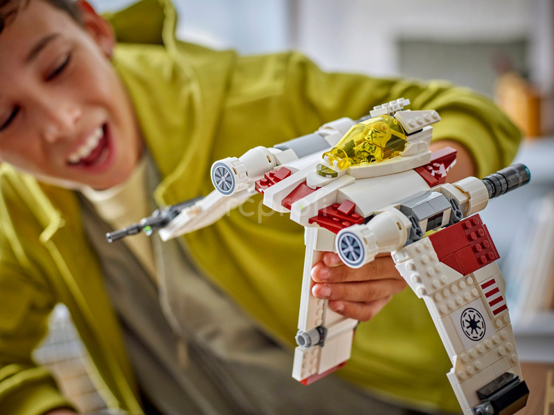 LEGO Star Wars - Stíhačka V-19 Torrent Starfighter
