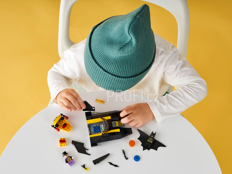 LEGO Super Heroes - Pronásledování Tučňáka v Batmanově lodi