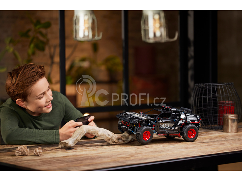 LEGO Technic - Audi RS Q e-tron