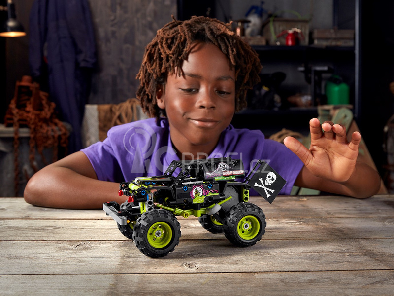 LEGO Technic - Monster Jam Grave Digger