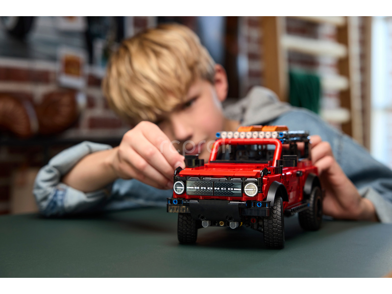 LEGO Technic - SUV Ford Bronco
