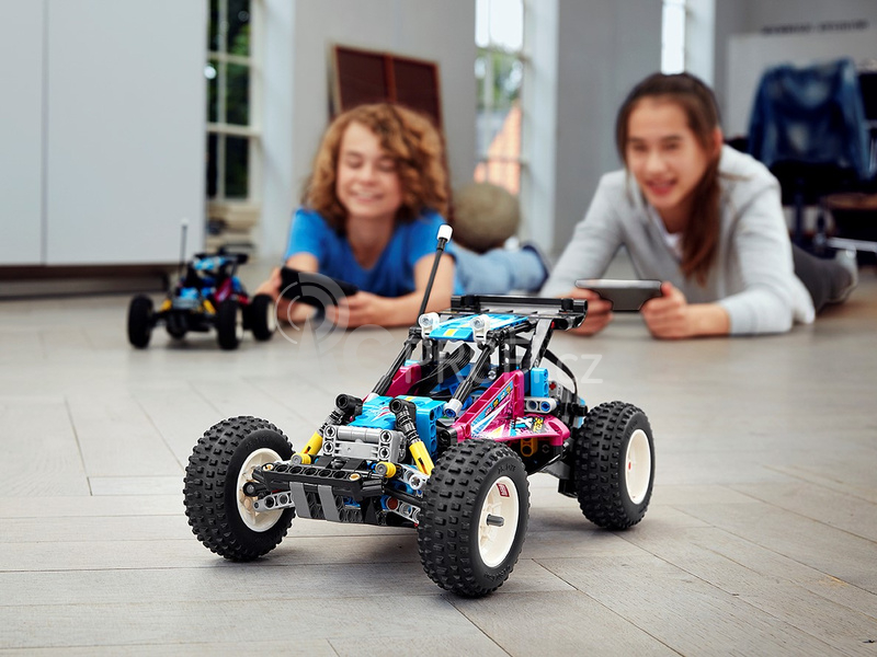 LEGO Technic - Terénní bugina