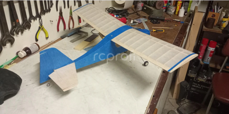 Letadlo Start 650 RC elektro