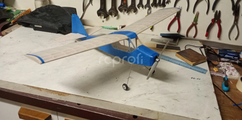 Letadlo Start 650 RC elektro