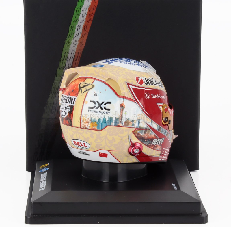 Looksmart Bell helmet Casco Helmet F1 Zhou Guanyu Team Ferrari Hp N 24 Season 2025 1:5 Žlutá Červená