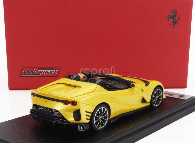 Looksmart Ferrari 812 Competizione A Spider 2022 1:43 Giallo Tristrato - Žlutá