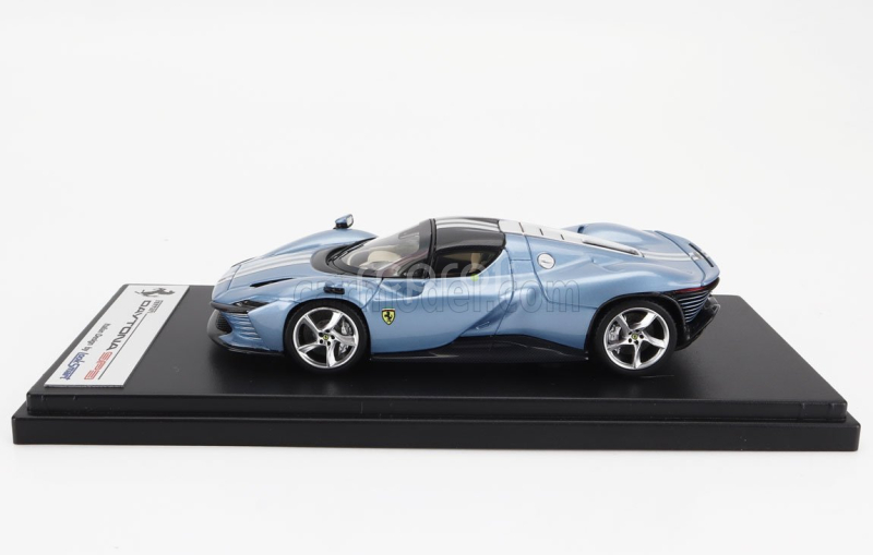 Looksmart Ferrari Daytona Sp3 Closed Roof 2022 1:43 Avio Met - Světle Modrá Met