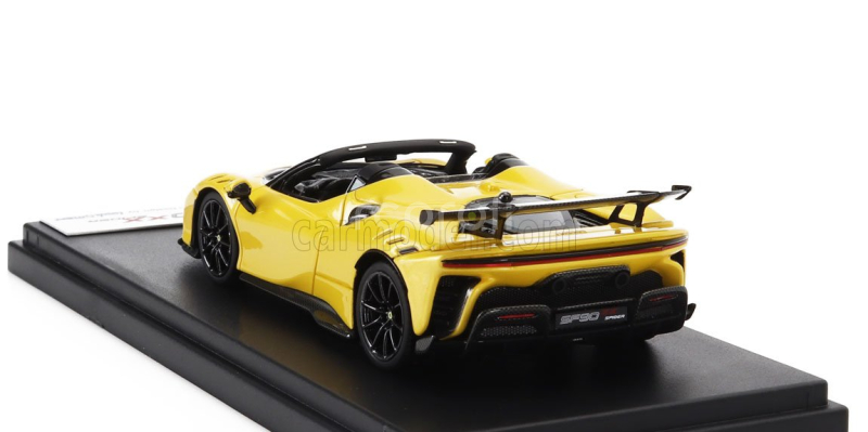 Looksmart Ferrari Sf90 Xx Stradale Spider 2024 1:43 Giallo Tristrato - Žlutá S Černou