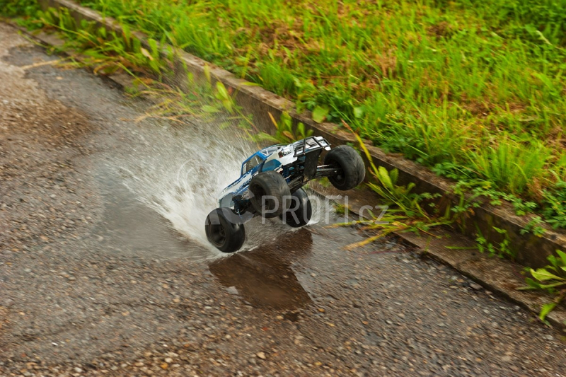 RC auto LRP S10 TWISTER 2 MT Brushless