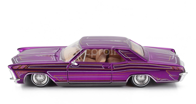 Maisto Buick Riviera Lowriders 1965 1:26 Purple Met