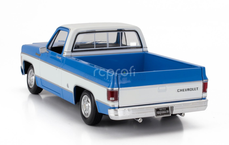 Maisto Chevrolet C-10 Pick-up Cheyenne Super 1974 1:18 Modrá Bílá
