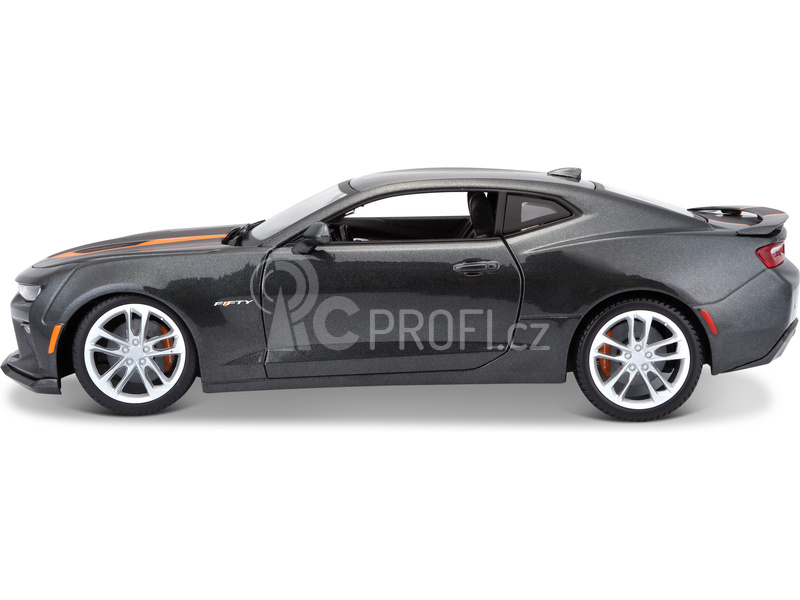 Maisto Chevrolet Camaro 2017 50. výročí 1:18 šedá metalíza