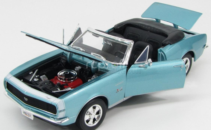 Maisto Chevrolet Camaro Ss 396 Convertible 1968 1:18 Světle Modrá Met