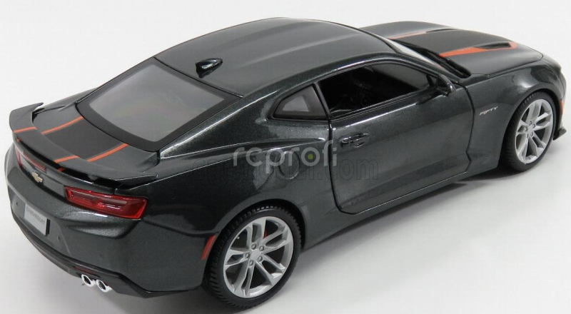 Maisto Chevrolet Camaro Ss Coupe 2017 - 50th Anniversary 1:18 Grey Met