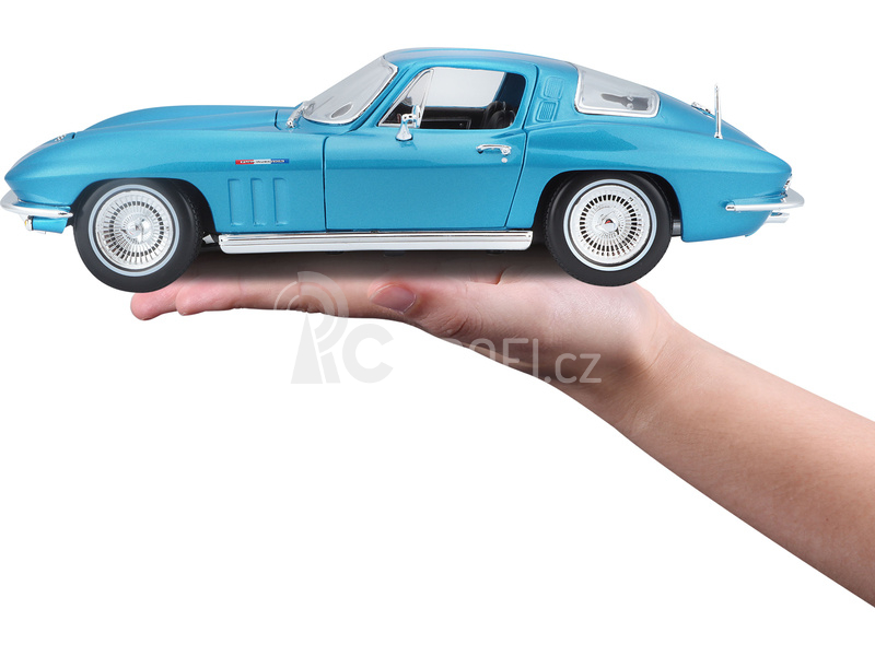 Maisto Chevrolet Corvette 1965 1:18 světle modrá metalíza