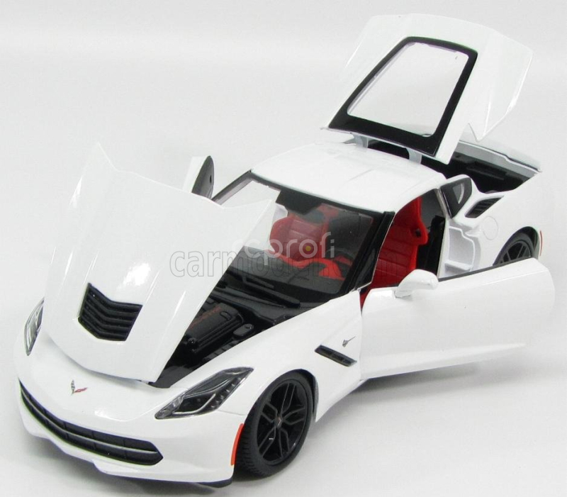 Maisto Chevrolet Corvette Z51 Coupe Stingray 2014 1:18 Bílá