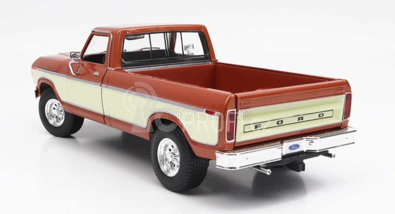 Maisto Ford usa F-150 Pick-up 1979 1:18 Hnědá Bílá