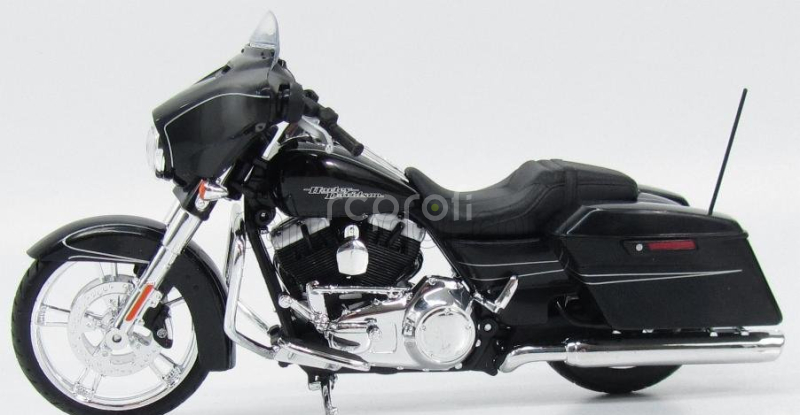 Maisto Harley davidson Street Glide Special 2015 1:12 Black