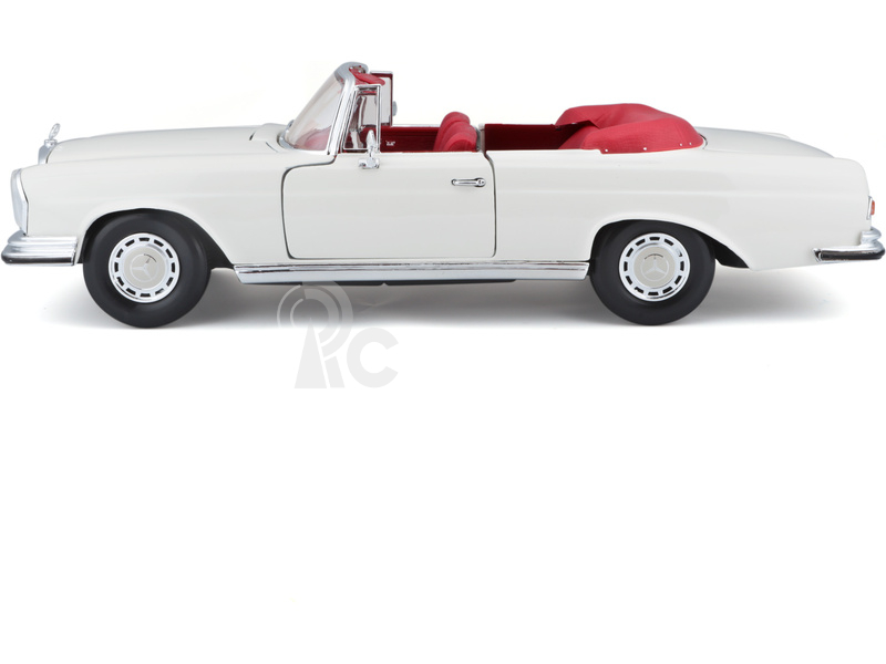 Maisto Mercedes-Benz 280SE Cabrio 1967 1:18 krémová