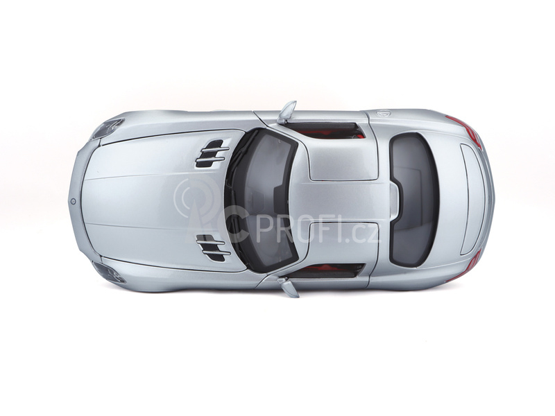 Maisto Mercedes-Benz SLS AMG 1:18 stříbrná