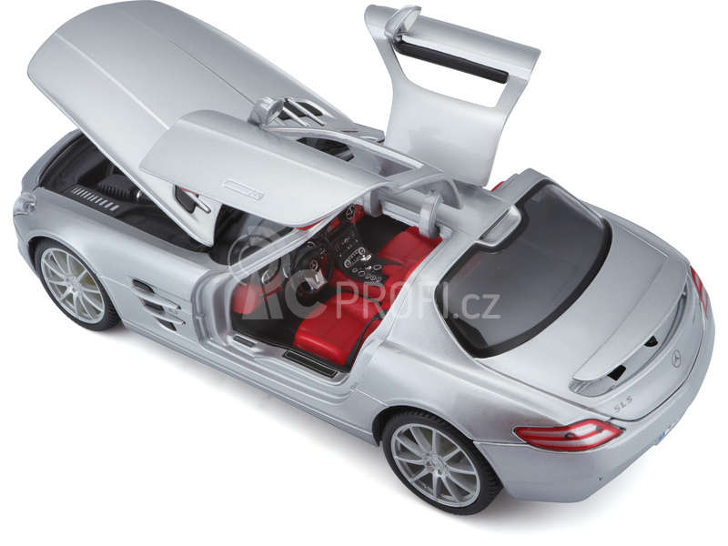 Maisto Mercedes-Benz SLS AMG 1:18 stříbrná