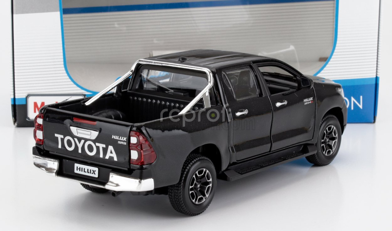 Maisto Toyota Hilux Pick-up 2021 1:27 Black