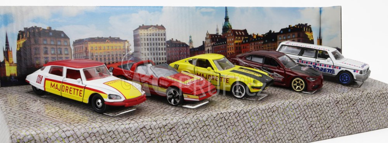 Majorette Alfa romeo Set Assortment 5 Cars Pieces - 60th Anniversary 1:64 Různé