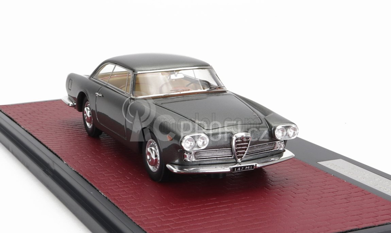 Matrix scale models Alfa romeo 2000 Praho Touring 1960 1:43 Grey