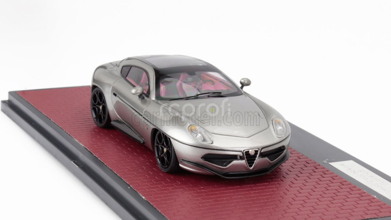 Matrix scale models Alfa romeo Disco Volante Touring 2013 (chassis Alfa Romeo 8c) 1:43 Silver