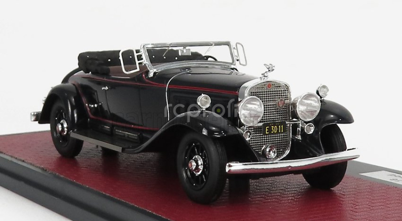 Matrix scale models Cadillac 452a V16 Roadster Fleetwood Open 1930 1:43 Black