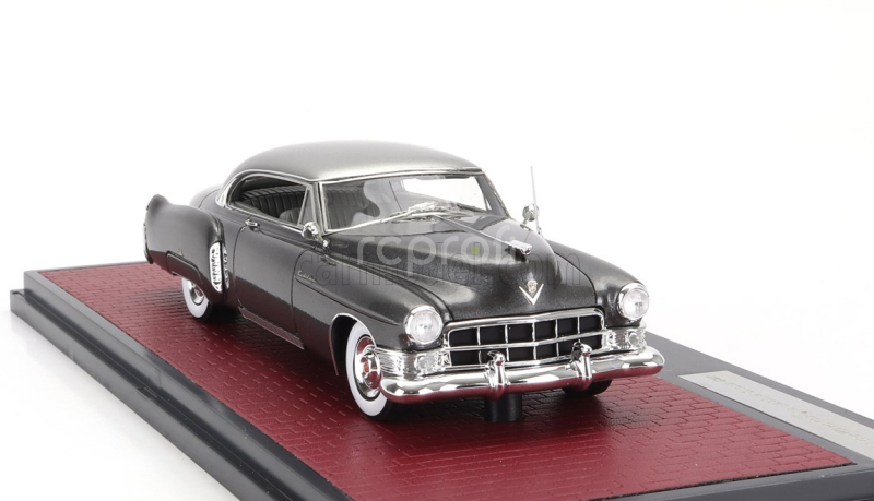 Matrix scale models Cadillac Coupe De Ville 1949 1:43 Silver