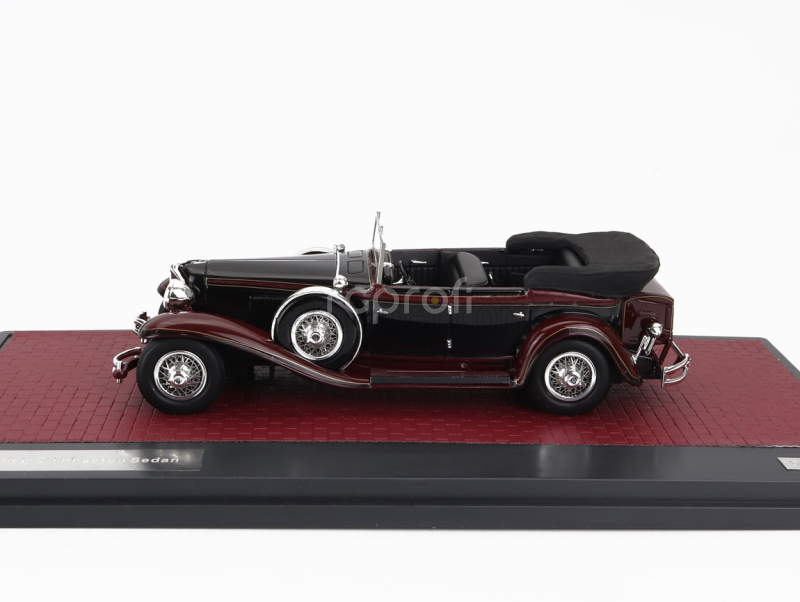 Matrix scale models Cord L-29 Phaeton Sedan Cabriolet Open 1931 1:43 Černá Červená