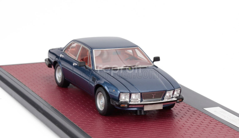 Matrix scale models De tomaso Deauville 2-series 1983 1:43 Blue Met
