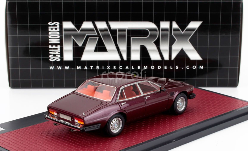 Matrix scale models De tomaso Deauville 2-series 1983 1:43 Red Met