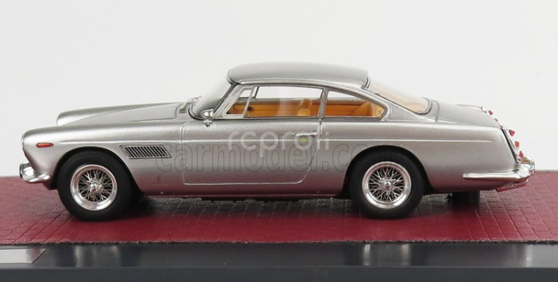 Matrix scale models Ferrari 250gt 2+2 Coupe 1960 1:43 Silver