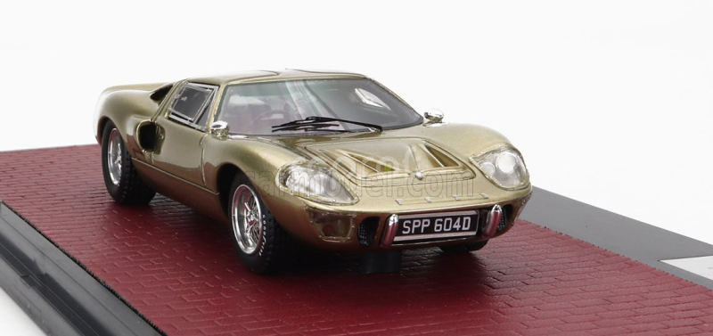 Matrix scale models Ford usa Gt40 Mkiii 1967 1:43 Gold Met