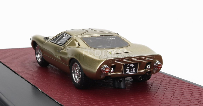 Matrix scale models Ford usa Gt40 Mkiii 1967 1:43 Gold Met