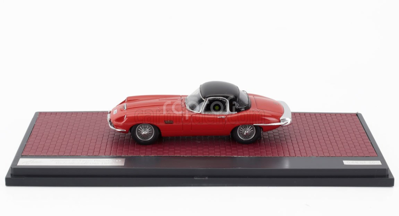 Matrix scale models Jaguar E-type Frua Roadster Closed 1964 1:43 Red