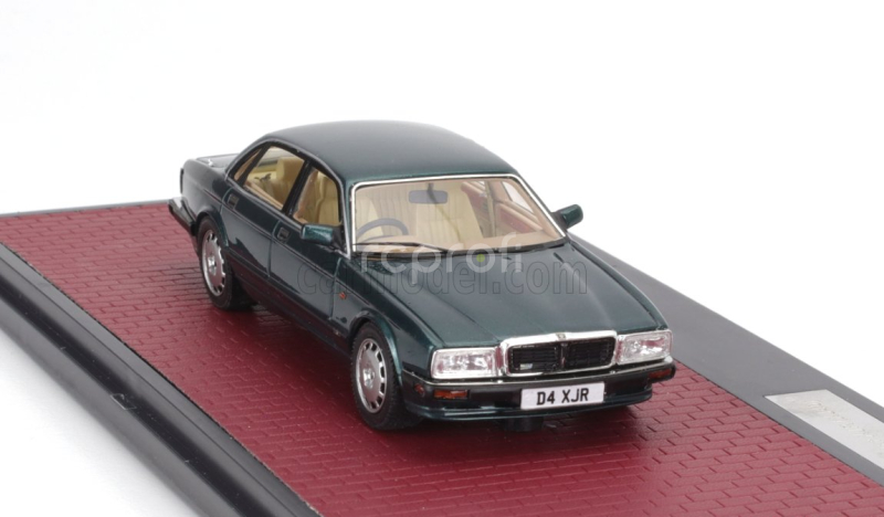 Matrix scale models Jaguar Xjr (xj40) 1991 1:43 Green Met