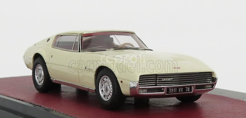 Matrix scale models Jensen Nova Vignale 1967 1:43 Bílá
