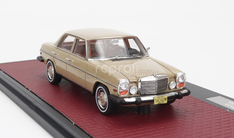 Matrix scale models Mercedes benz 300d (w115) Usa Version 1976 1:43 Beige