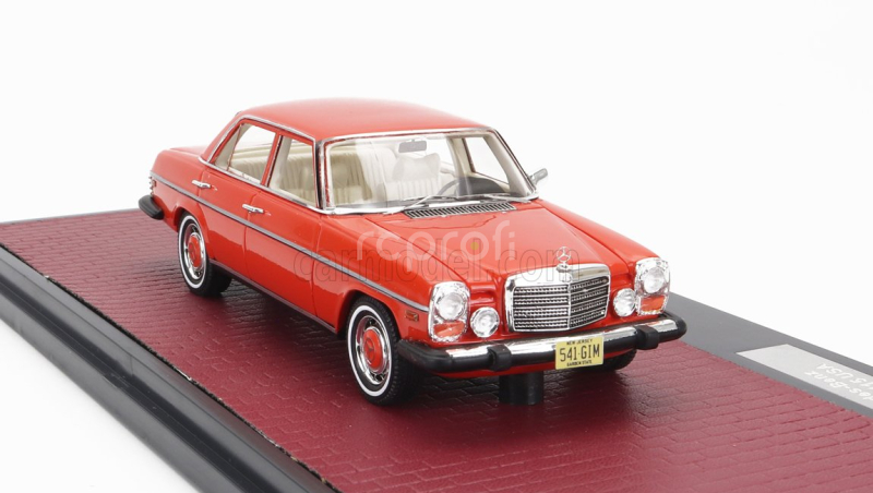 Matrix scale models Mercedes benz 300d (w115) Usa Version 1976 1:43 Red