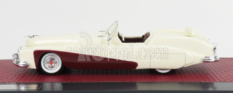 Matrix scale models Mercury Templeton Saturn Bob Hope Special 1948 1:43 Bílá Červená
