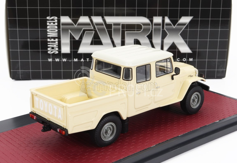 Matrix scale models Toyota Hj45 Land Cruiser Crew Cab Pick-up 1979 1:43 Krémově Bílá