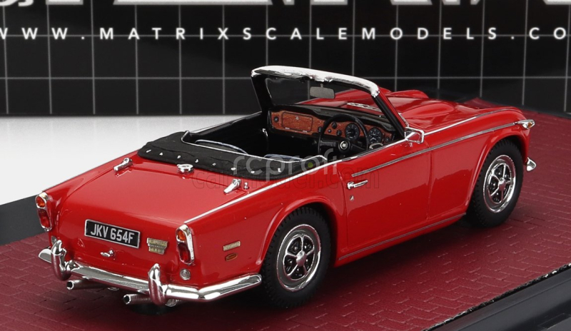 Matrix scale models Triumph Tr5 Cabriolet Open 1967 1:43 Red