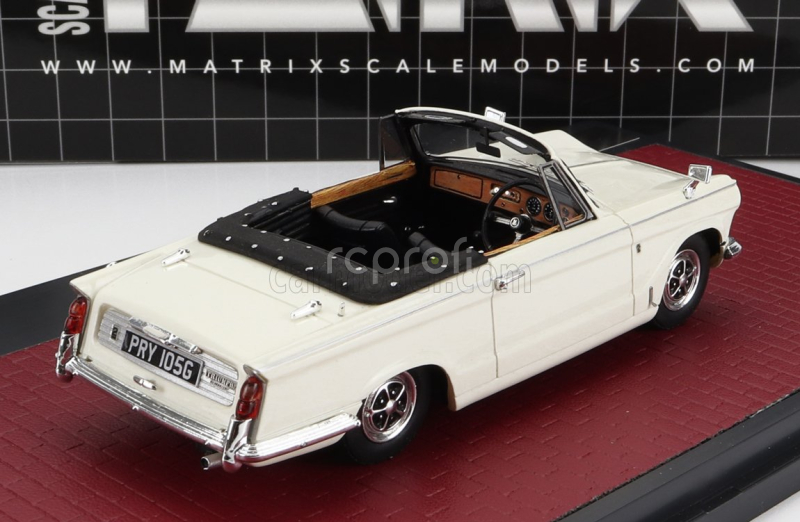 Matrix scale models Triumph Vitesse Dhc 1968 1:43 Bílá