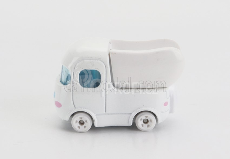 Mattel hot wheels Hello kitty Set pěti modelů Hello Kitty And Friends 1:64