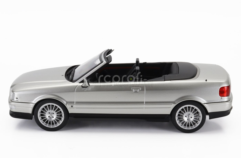 Mcg Audi 80 Cabriolet 1991 1:18 Silver